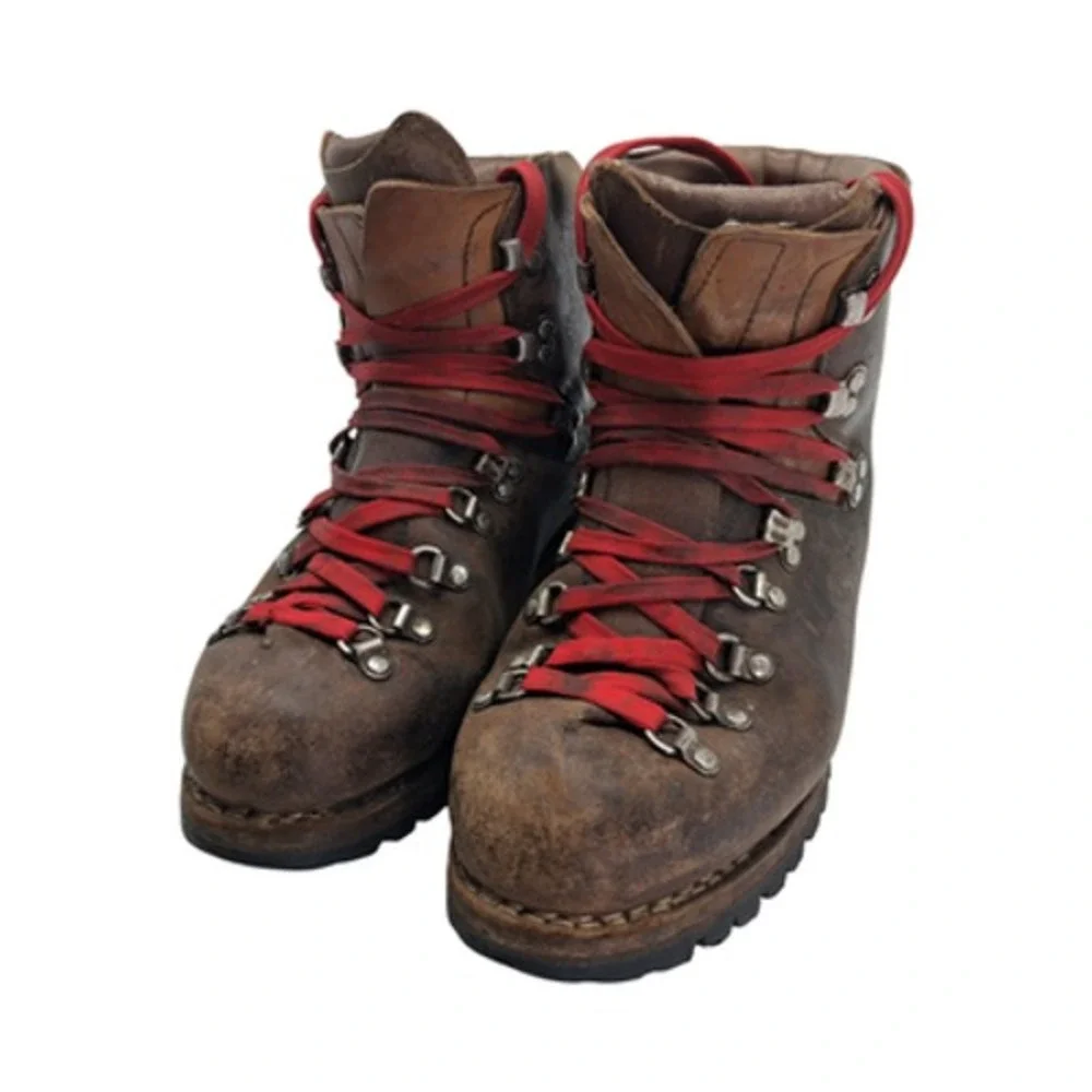 Vintage Raichle LeatherBoots Mens Size 9 Wide Brown Hiking Vibram Ankle Trail